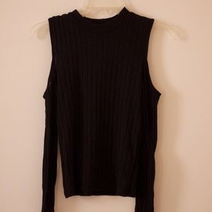 Off-The-Shoulder long sleeved sweater